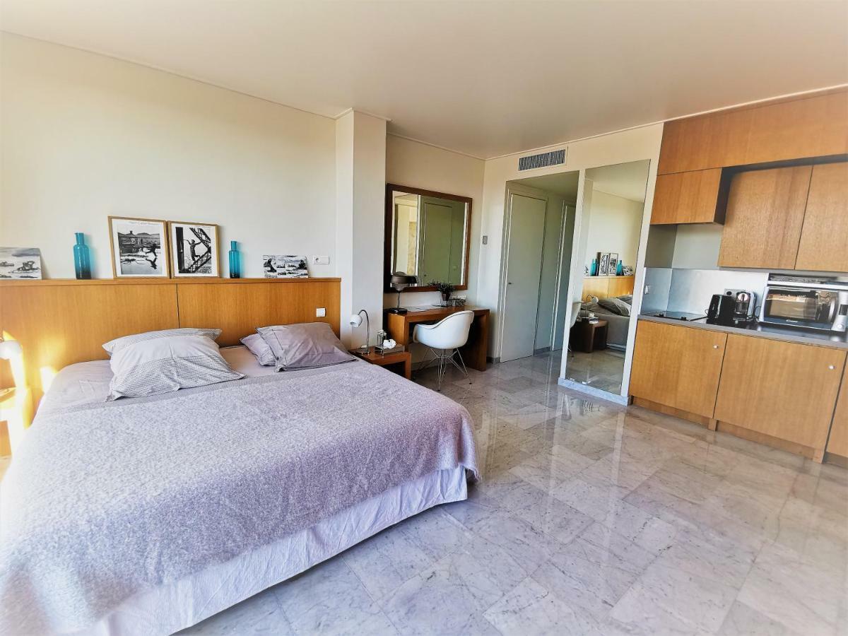 Le Grand Hotel Cannes Luaran gambar